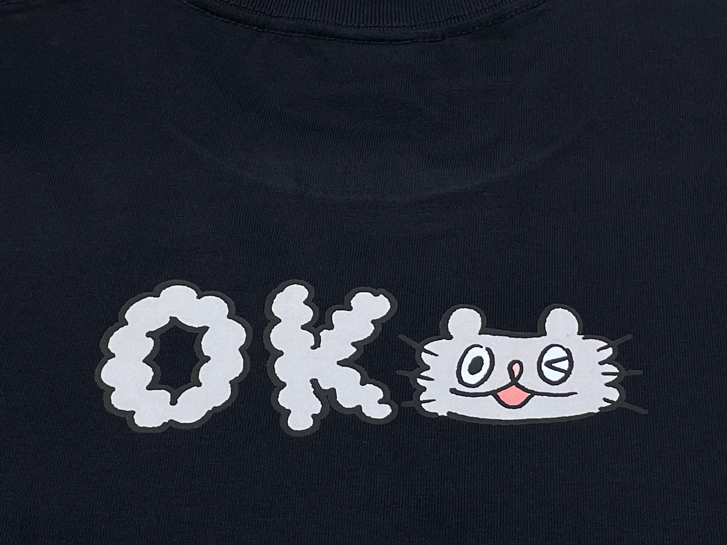 ねこのぶーちゃん Tシャツ(OK)ブラック