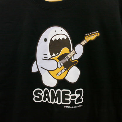サメーズ　ギターTシャツ（ブラック） - クレコ (Creators' Collection)
